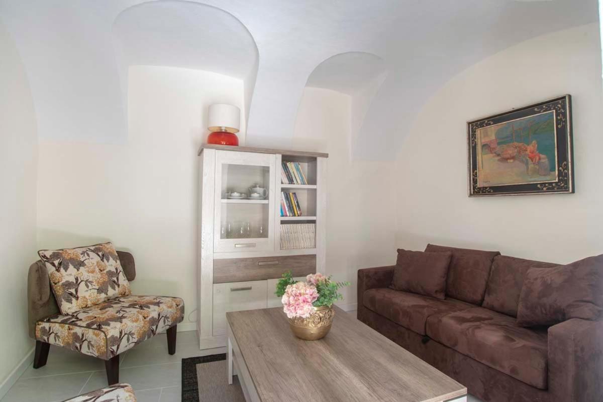 Casa Mia Villa Castelveccana Kültér fotó